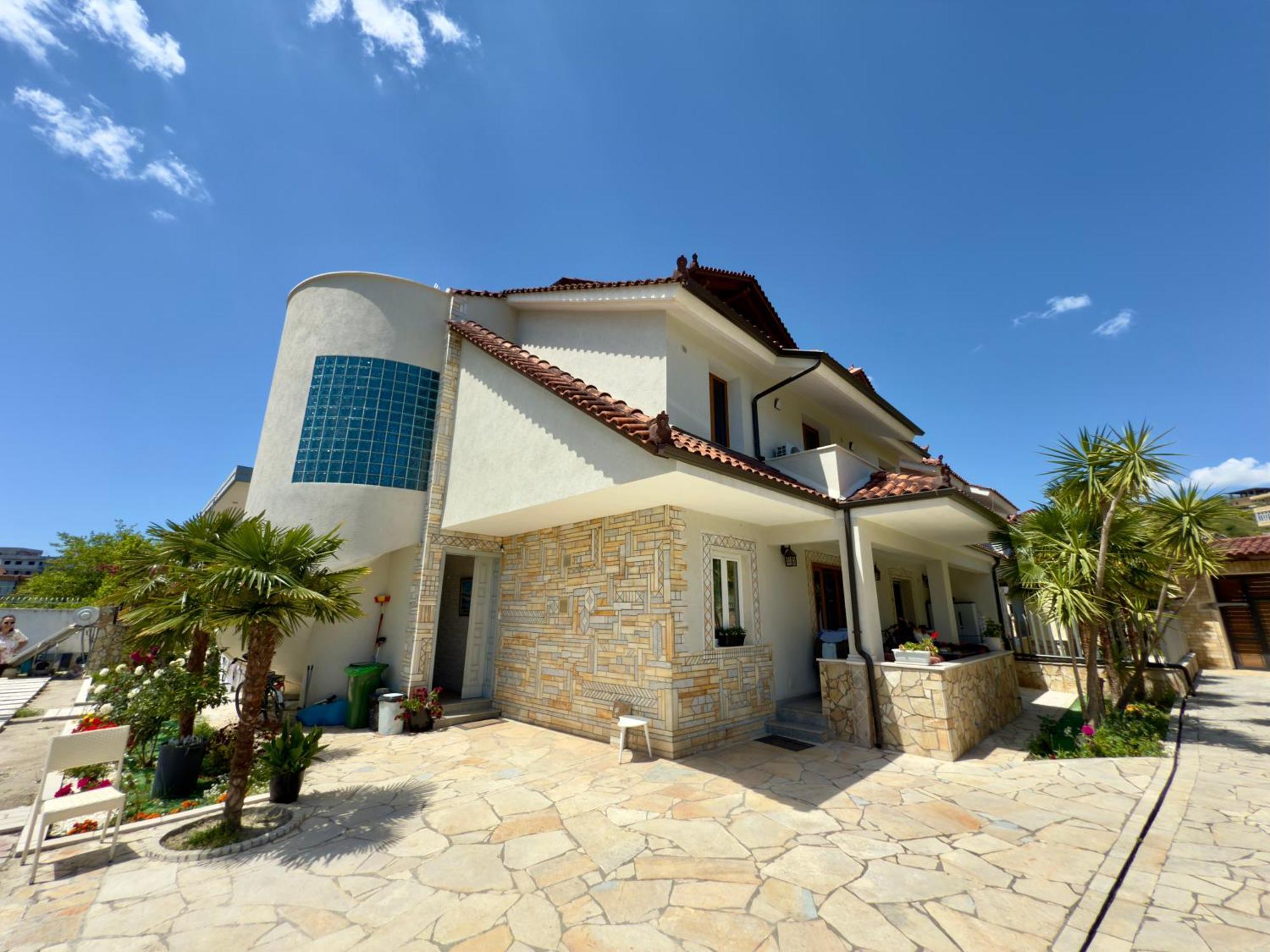 Villa Ida Apartments Влёра Экстерьер фото