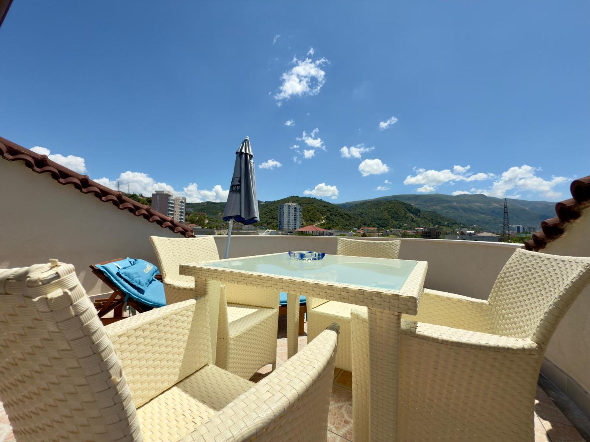 Villa Ida Apartments Влёра Номер фото